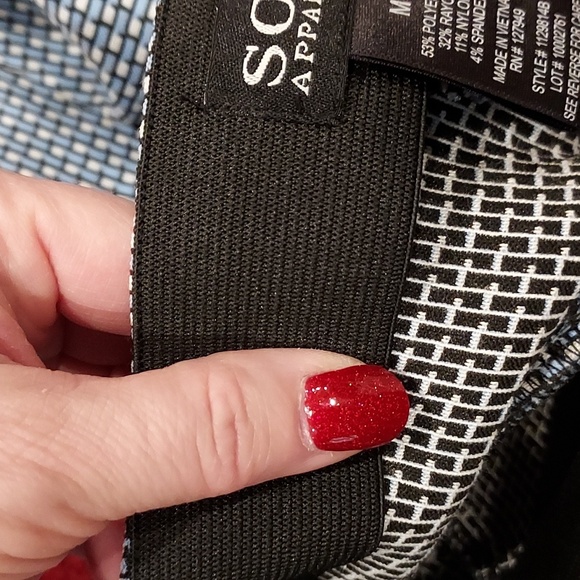 Soho Pull on SLack with Small Blue, White, and Black Geometric Pattern Size Med - Picture 7 of 8